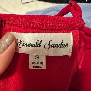 Emerald Sundae red